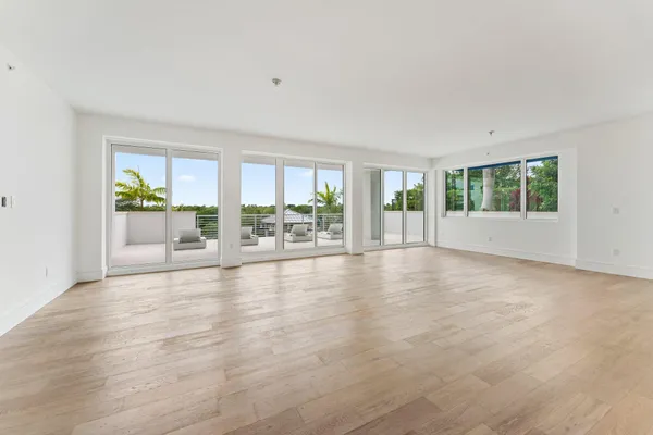 $2,995,000 | 1 South Coastal Way, Unit 201, Jupiter, FL 33477