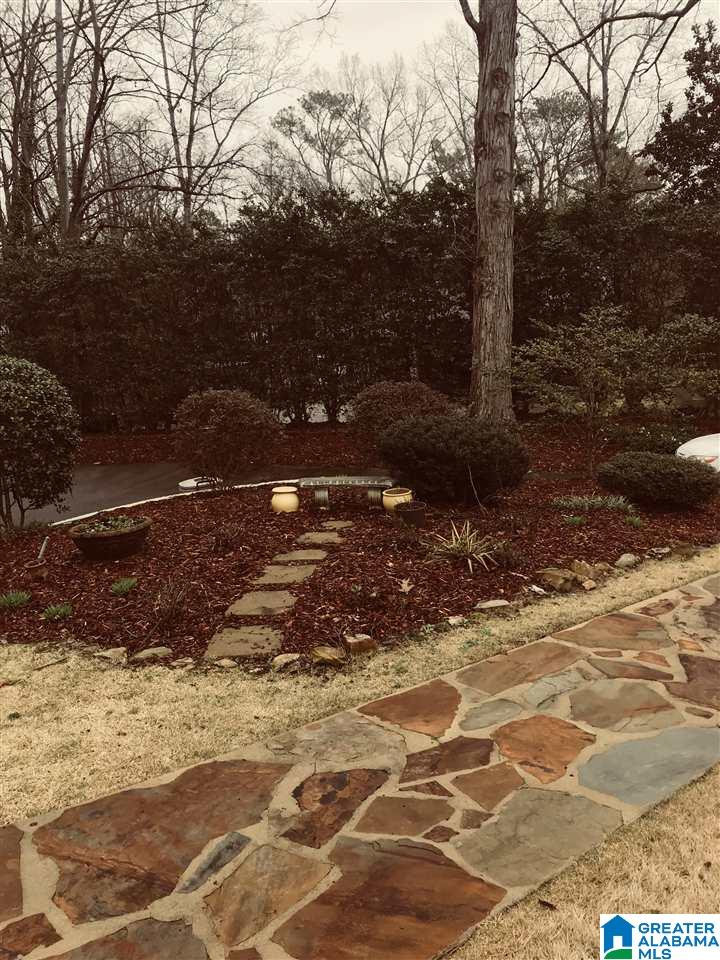 3425 River Bend Road Birmingham, AL 35243 - Photo 3 of 22