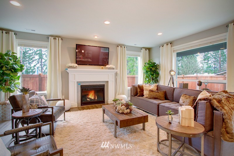 17 175th Place Southeast Bothell, WA 98012 - Photo 2 of 20