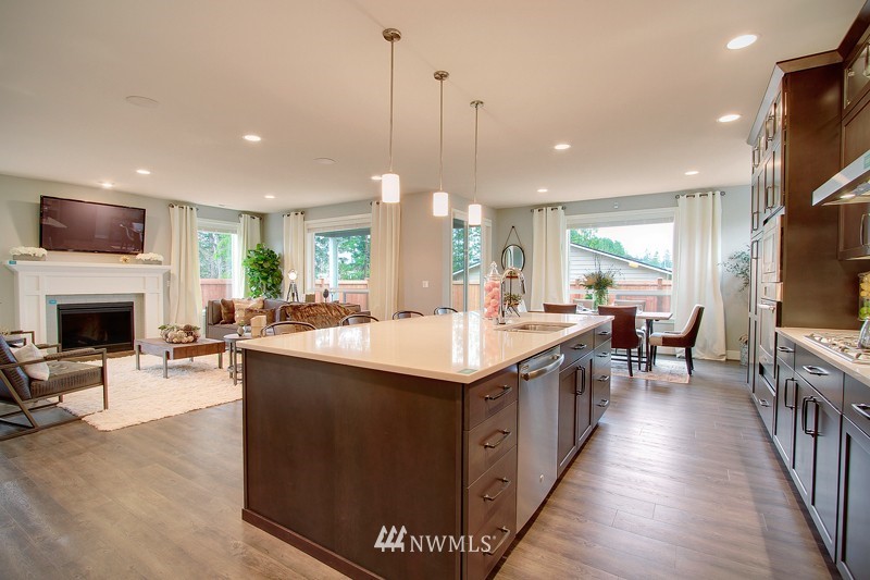 17 175th Place Southeast Bothell, WA 98012 - Photo 4 of 20