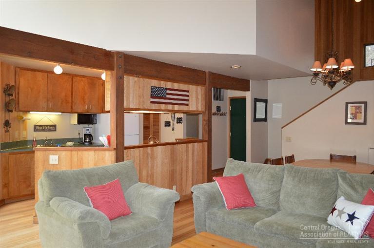 13621 Vetch, Unit 35 Sisters, OR 97759 - Photo 7 of 25 Additional Photo