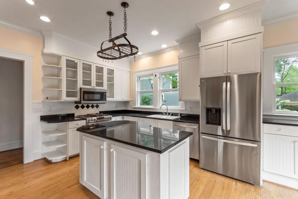 327 Adams Street Decatur, GA 30030 - Photo 12 of 34