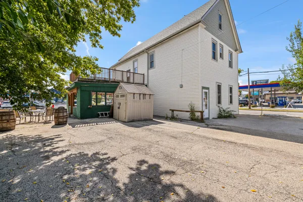 $5,000 | 5520 West Vliet Street, Milwaukee, WI 53208