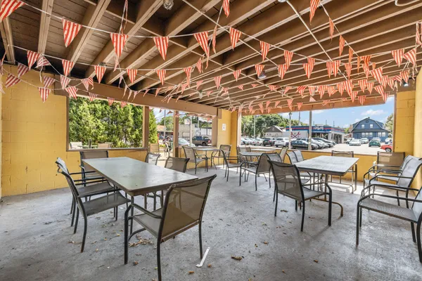 $5,000 | 5520 West Vliet Street, Milwaukee, WI 53208