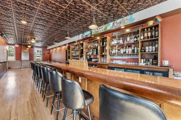 $5,000 | 5520 West Vliet Street, Milwaukee, WI 53208