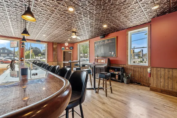 $5,000 | 5520 West Vliet Street, Milwaukee, WI 53208