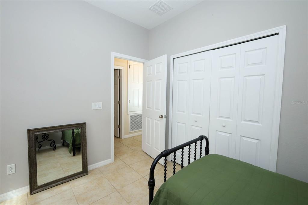 1354 Ellis Fallon Loop Oviedo, FL 32765 - Photo 16 of 66