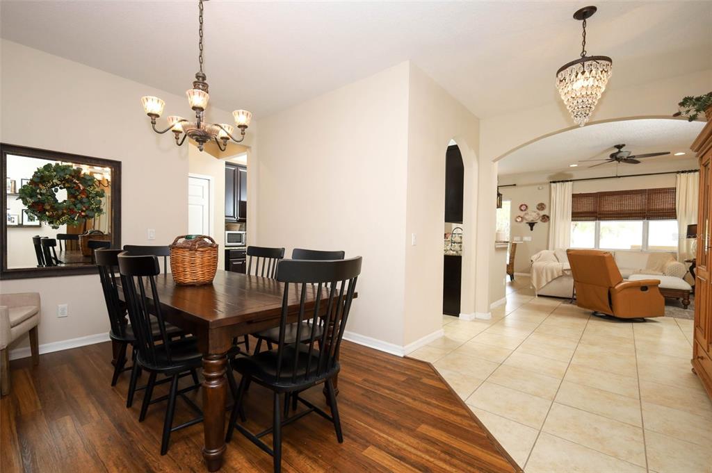 1354 Ellis Fallon Loop Oviedo, FL 32765 - Photo 17 of 66