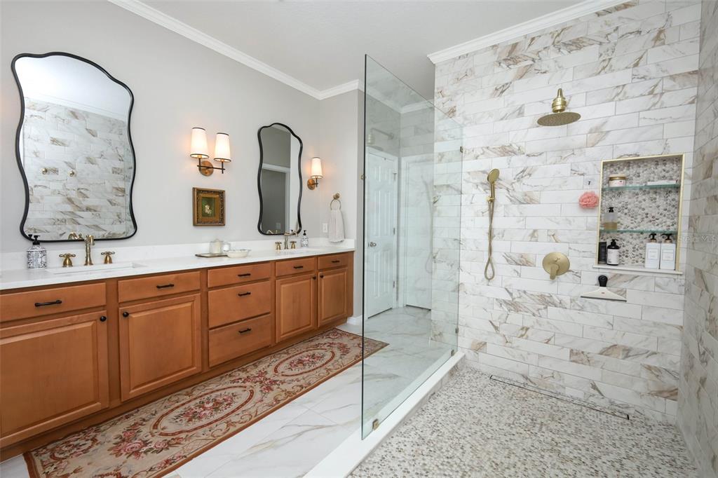 1354 Ellis Fallon Loop Oviedo, FL 32765 - Photo 33 of 66