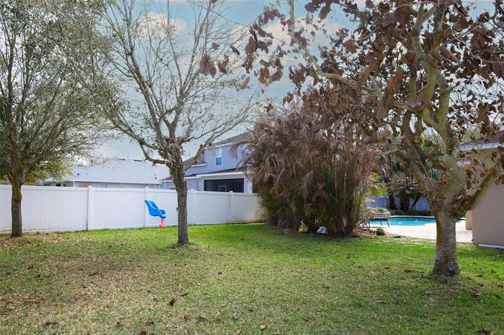 1354 Ellis Fallon Loop Oviedo, FL 32765 - Photo 48 of 66