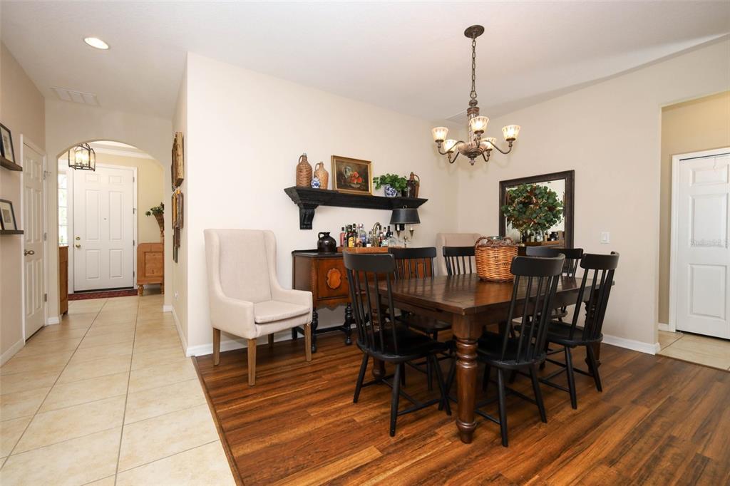 1354 Ellis Fallon Loop Oviedo, FL 32765 - Photo 10 of 66