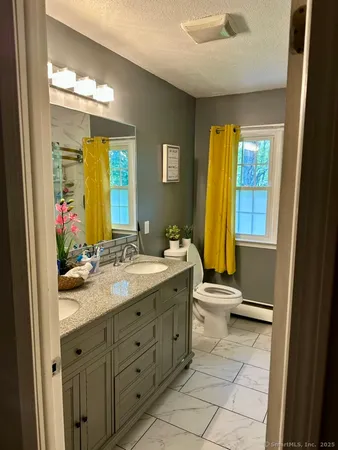 $457,000 | 660 East Street South, Suffield, CT 06078