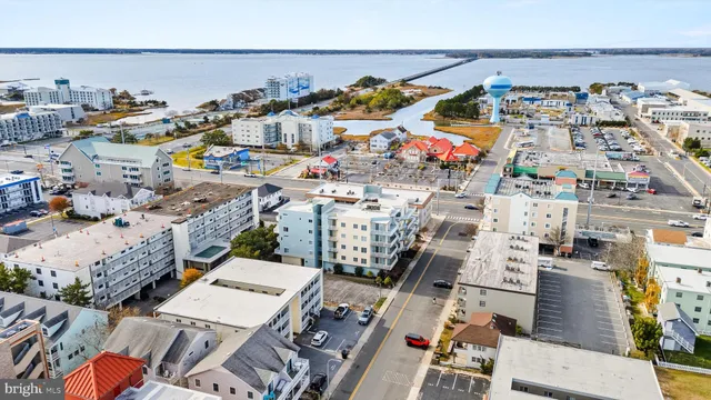 a picture of city view