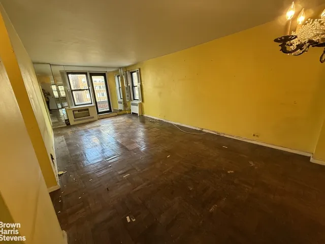 a picture of floor plan