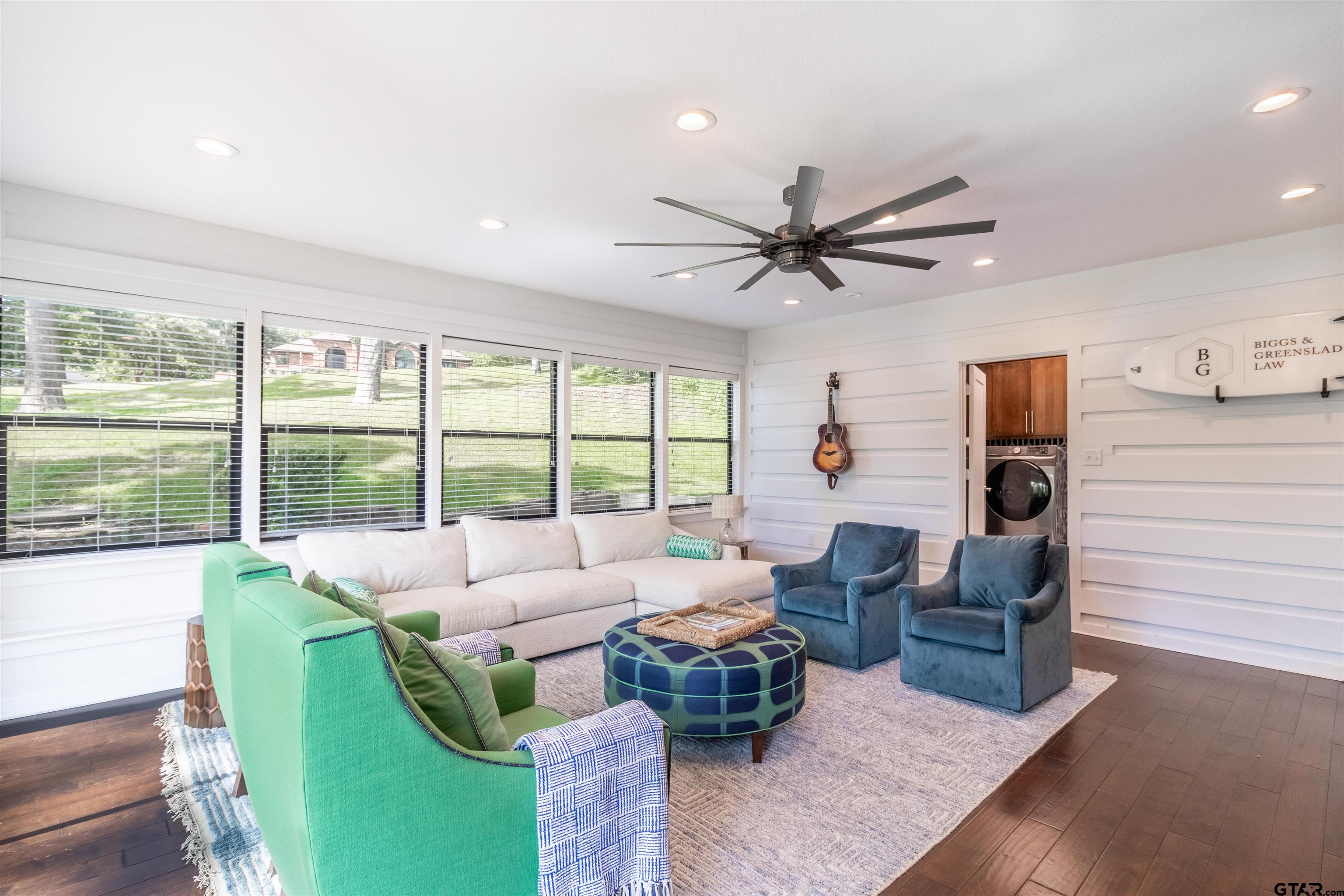 15807 North Peninsula Road Whitehouse, TX 75791 - Photo 13 of 44 a living room with furniture and a large window