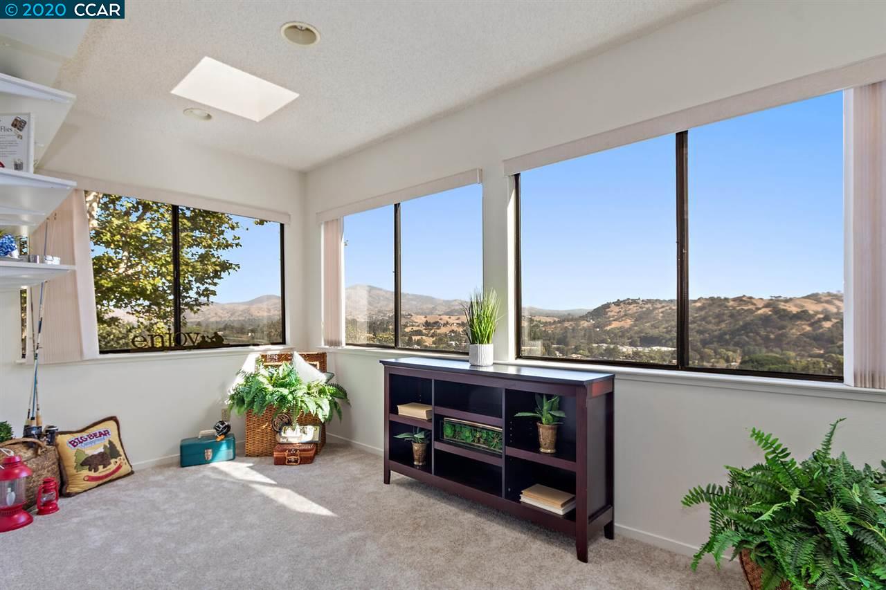 2416 Golden Rain Road, Unit 1 Walnut Creek, CA 94595 - Photo 7 of 40