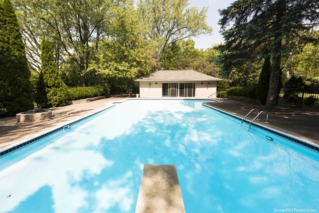 500 Lee Road Northbrook, IL 60062 - Photo 26 of 32