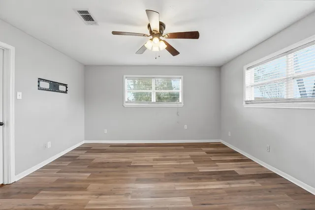 $215,000 | 12675 Lake Conroe Hills Drive, Willis, TX 77318