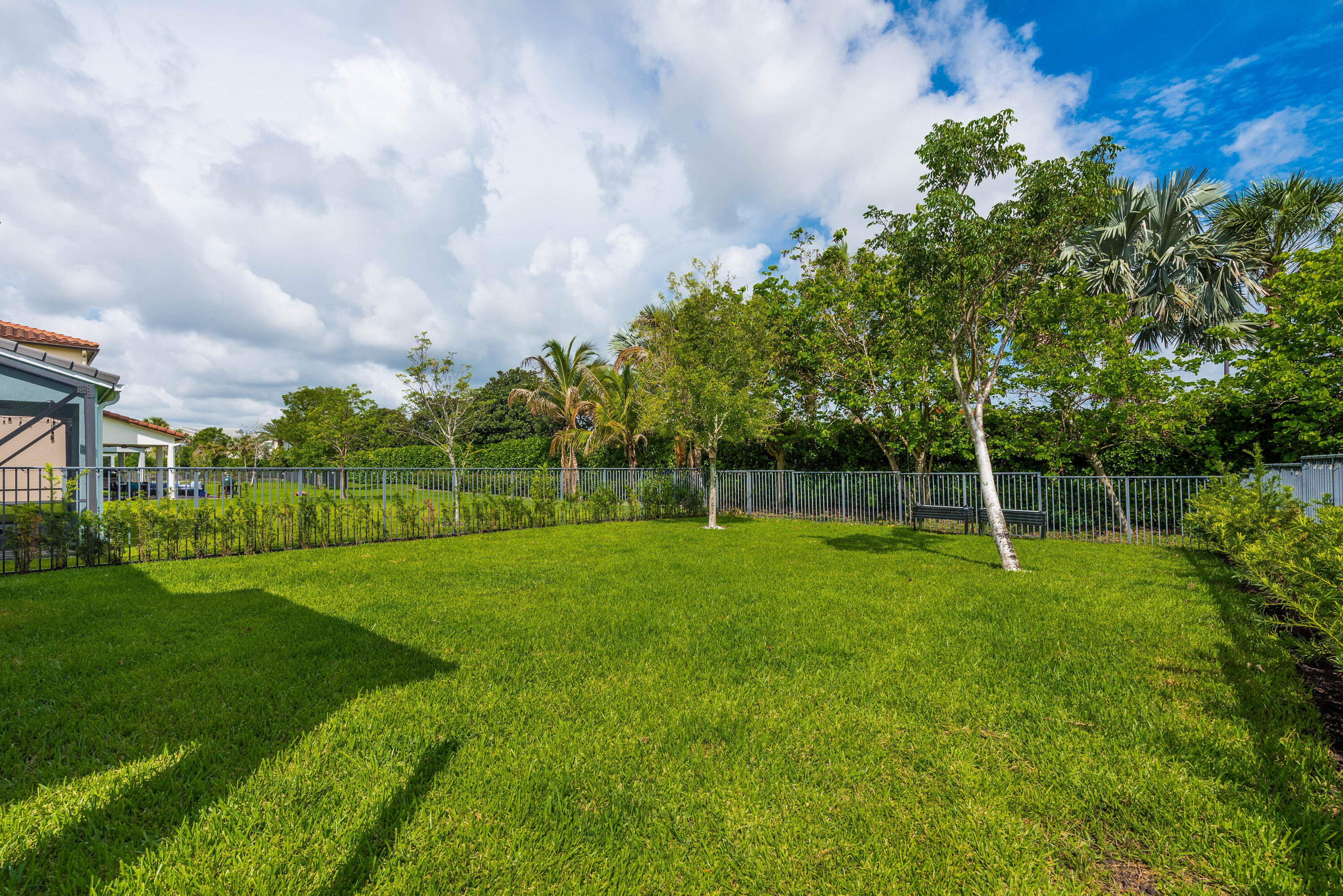 5539 Starfish Road Westlake, FL 33470 - Photo 32 of 42 Backyard