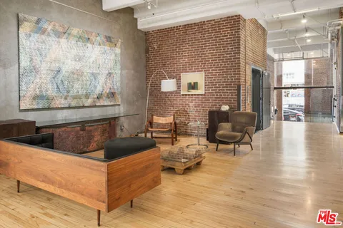 $895,000 | 1850 Industrial Street, Unit 110, Los Angeles, CA 90021