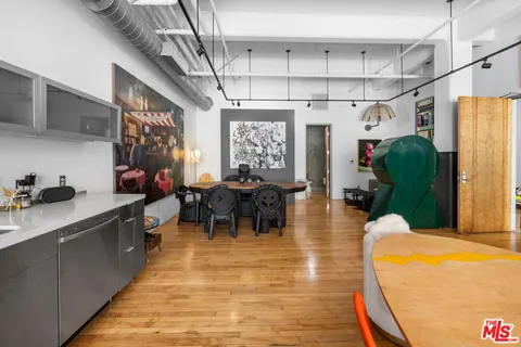 $895,000 | 1850 Industrial Street, Unit 110, Los Angeles, CA 90021