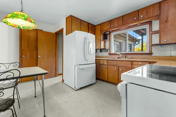 $285,000 | 9180 Arkansaw Road, Allen, MI 49227