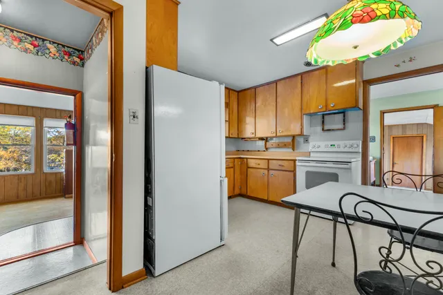 $299,900 | 9180 Arkansaw Road, Allen, MI 49227