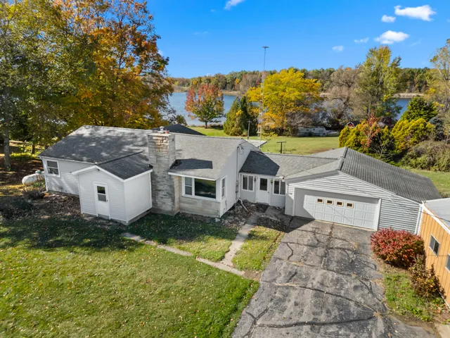 $299,900 | 9180 Arkansaw Road, Allen, MI 49227