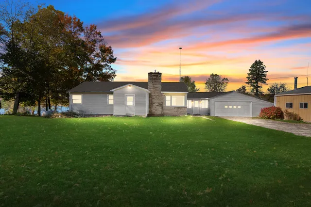 $299,900 | 9180 Arkansaw Road, Allen, MI 49227