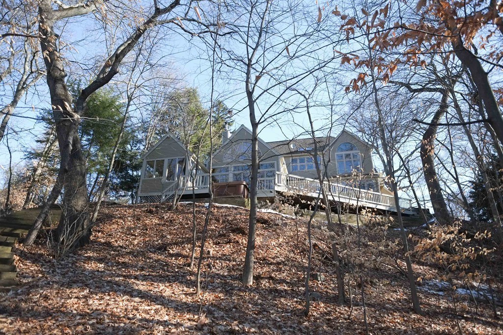13 Edgewood Road Wayland, MA 01778 - Photo 28 of 30 Gallery Image 28