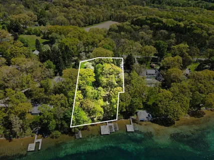 $5,100,000 | 4630 East Gull Lake Drive, Unit A, Hickory Corners, MI 49060