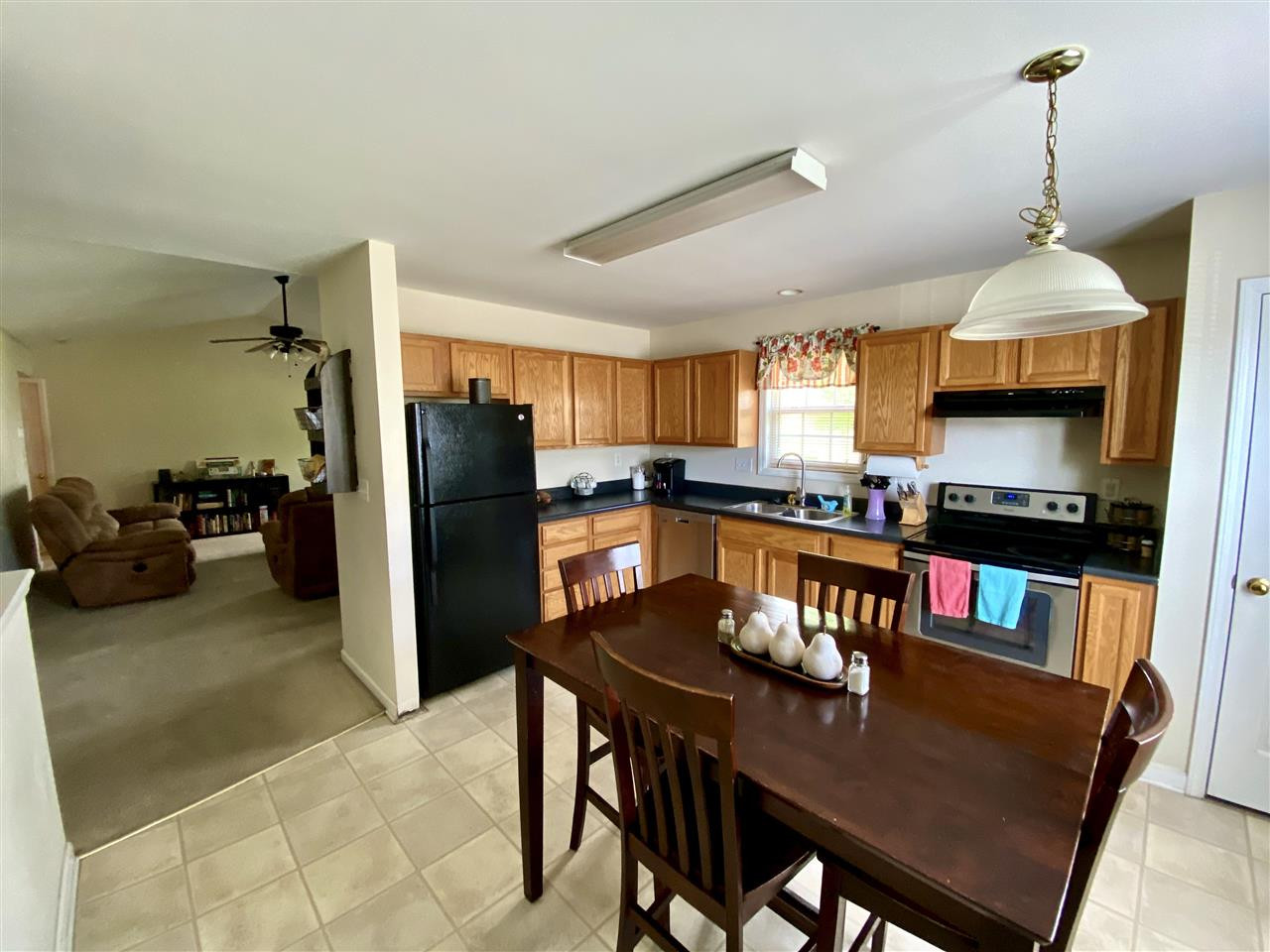3217 Cotton Grove Run Raleigh, NC 27610 - Photo 4 of 18 Photo 4