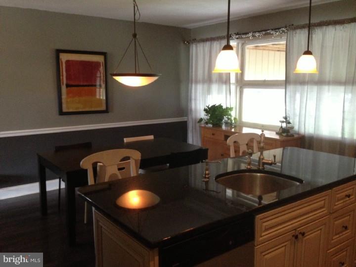 828 Hood Road Swarthmore, PA 19081 - Photo 5 of 19 Kitchen