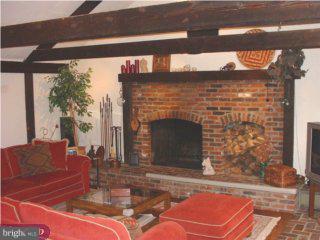 143 Woodside Road Ardmore, PA 19003 - Photo 2 of 5 Gallery Image 2