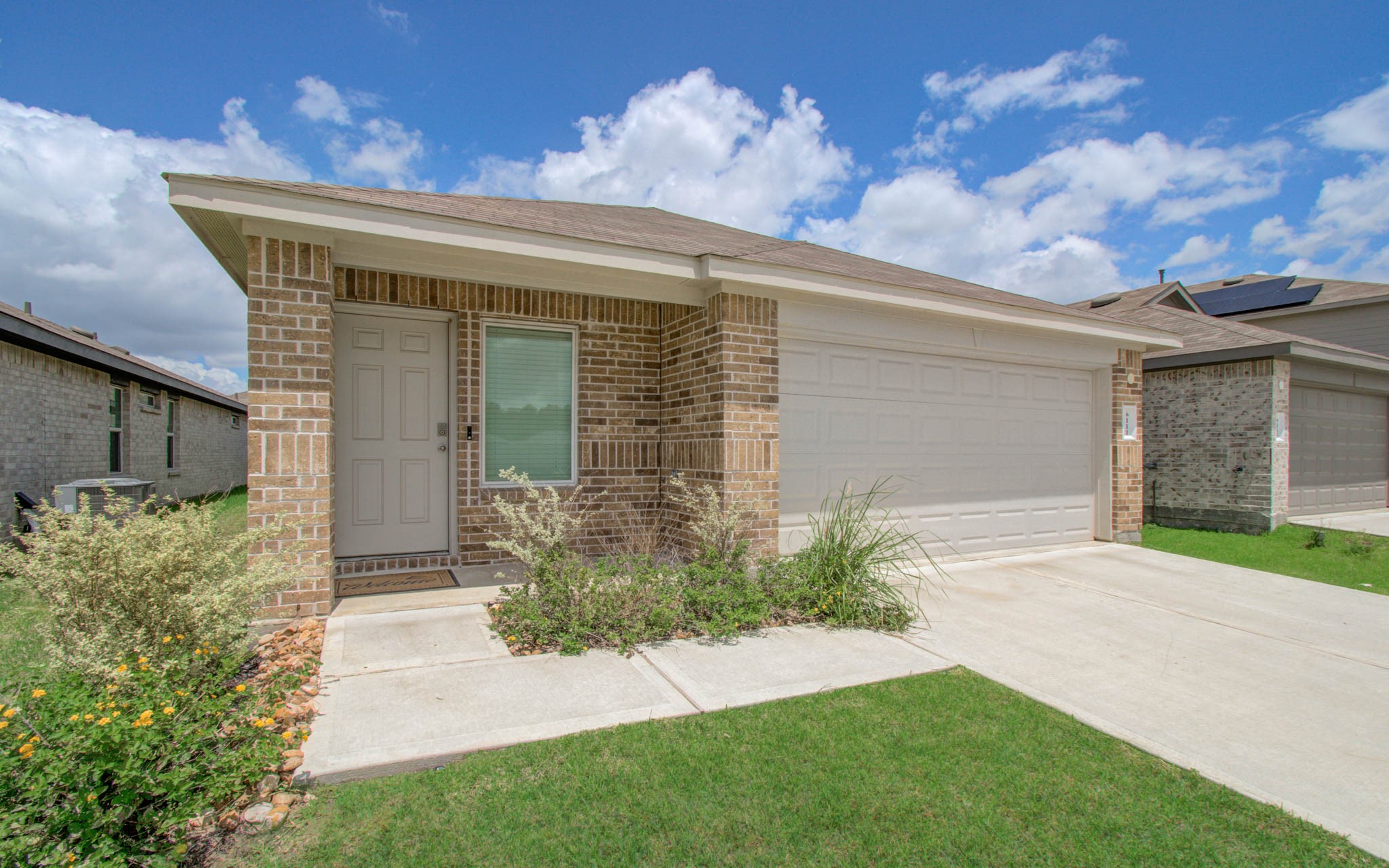 6111 Grove Of Pnes Street Spring, TX 77373 - Photo 4 of 32