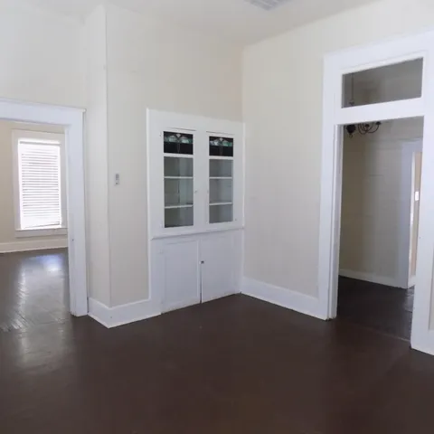 $1,500 | 404 South Lasalle Street, Navasota, TX 77868