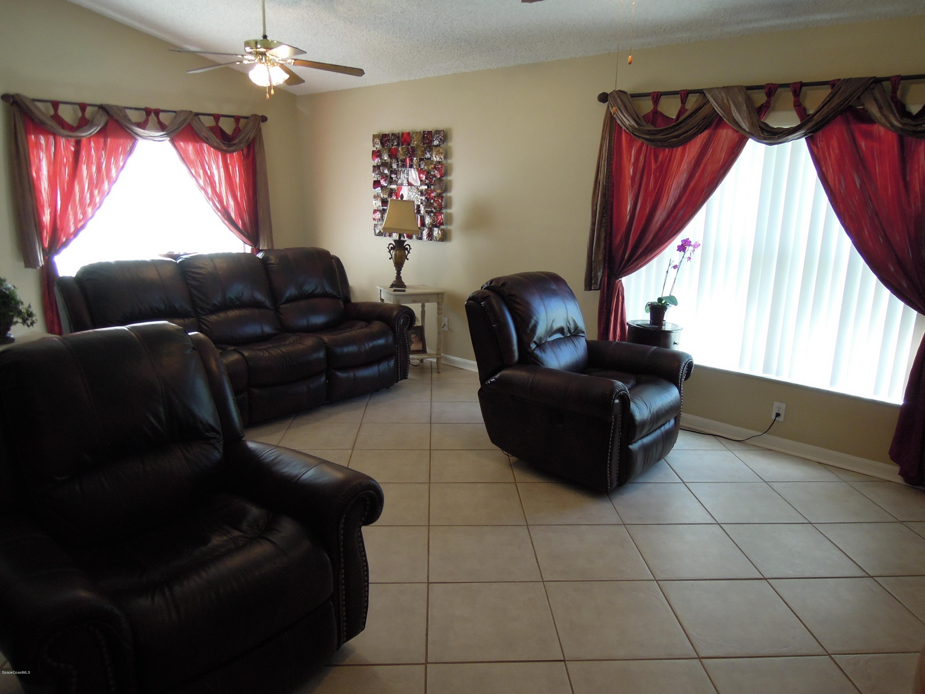 4540 Decatur Circle Melbourne, FL 32934 - Photo 11 of 18 Decatur 4540 068