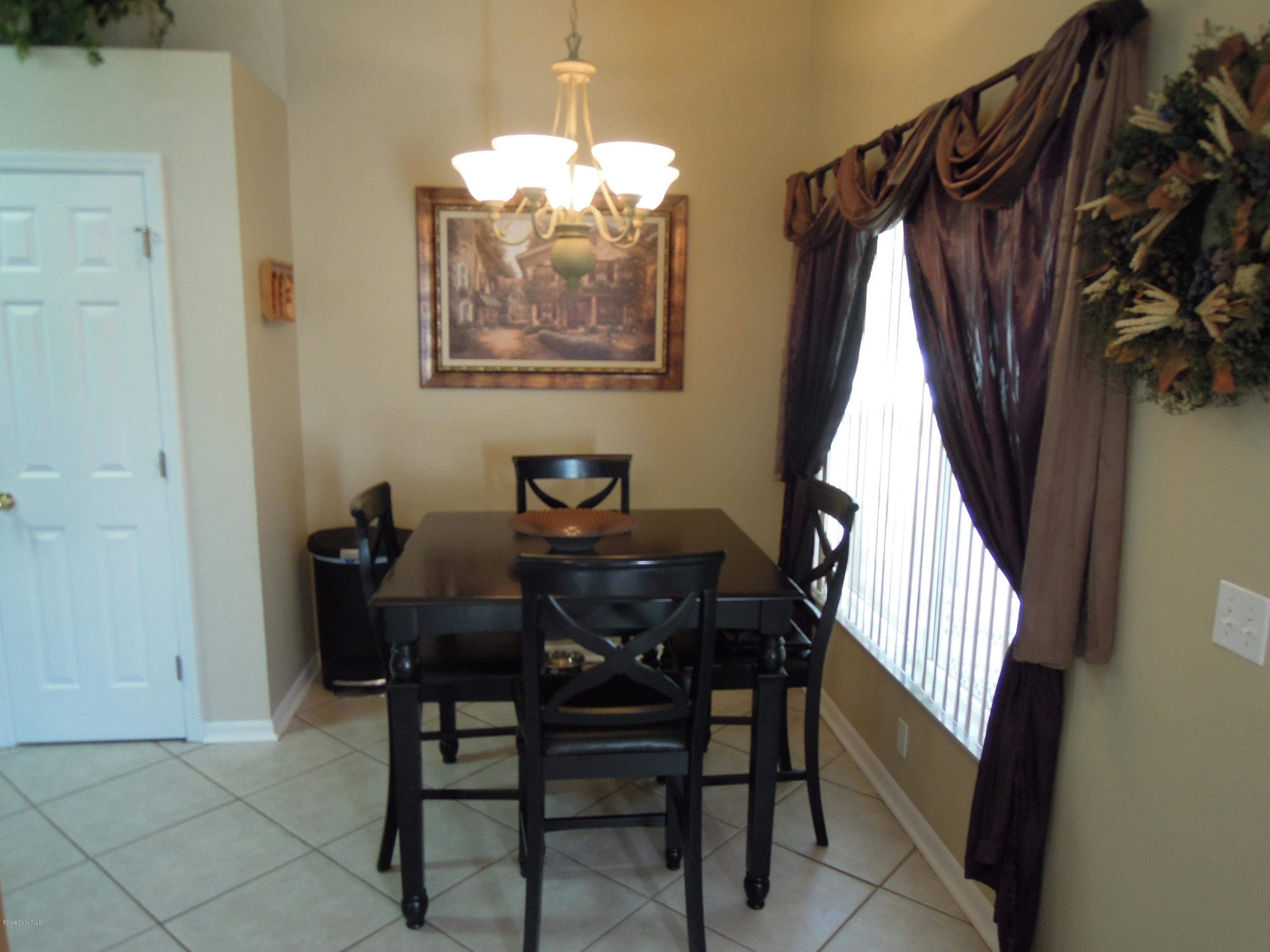 4540 Decatur Circle Melbourne, FL 32934 - Photo 9 of 18 Decatur 4540 066