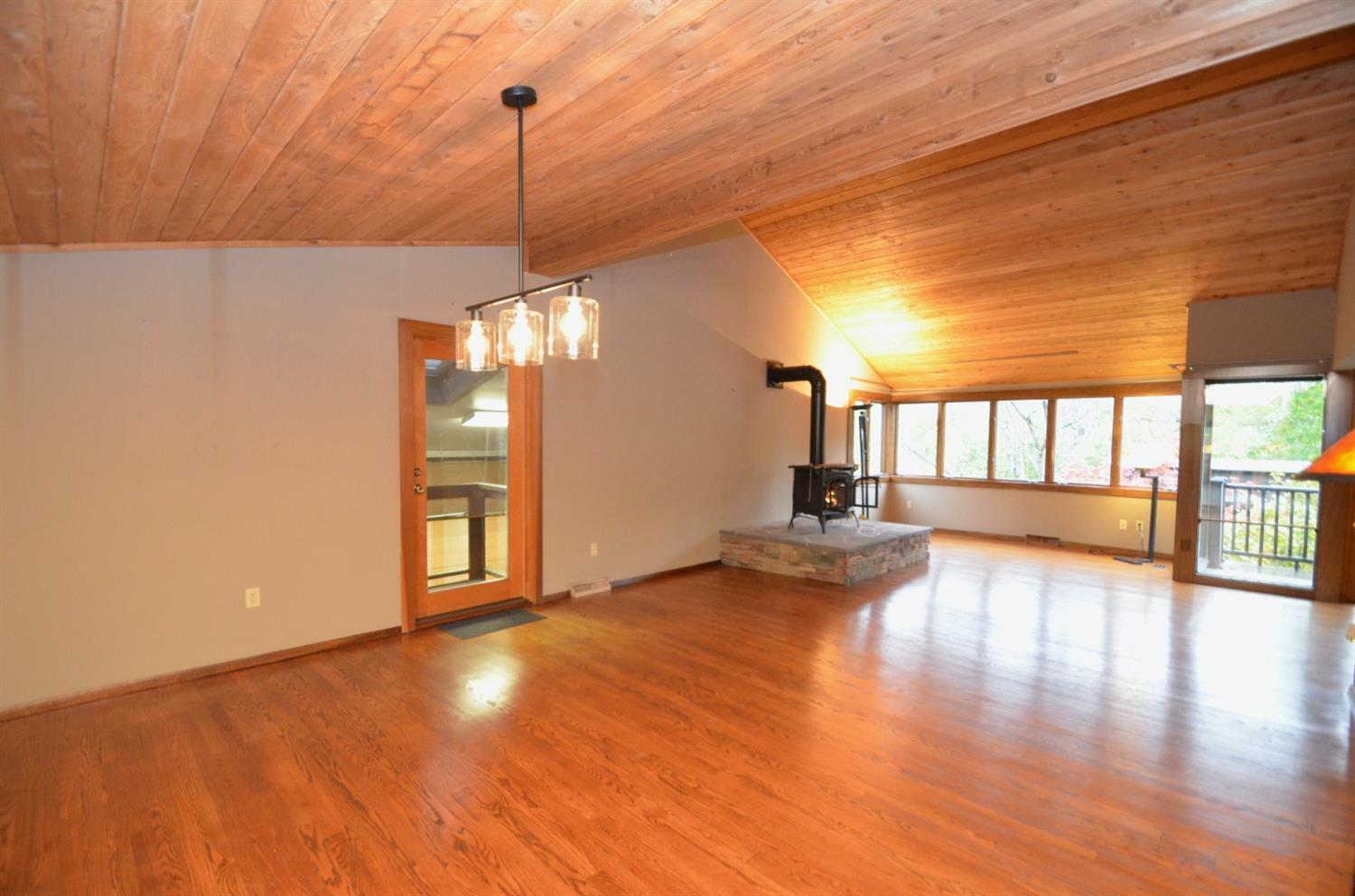 3878 Lincoln Road Cincinnati, OH 45247 - Photo 9 of 50 Gallery Image 9