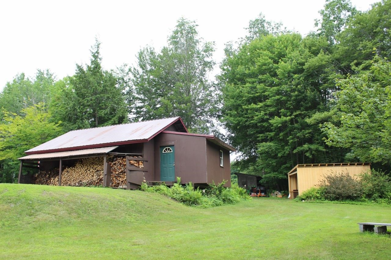 731 Chester Road Springfield, VT 05156 - Photo 8 of 26