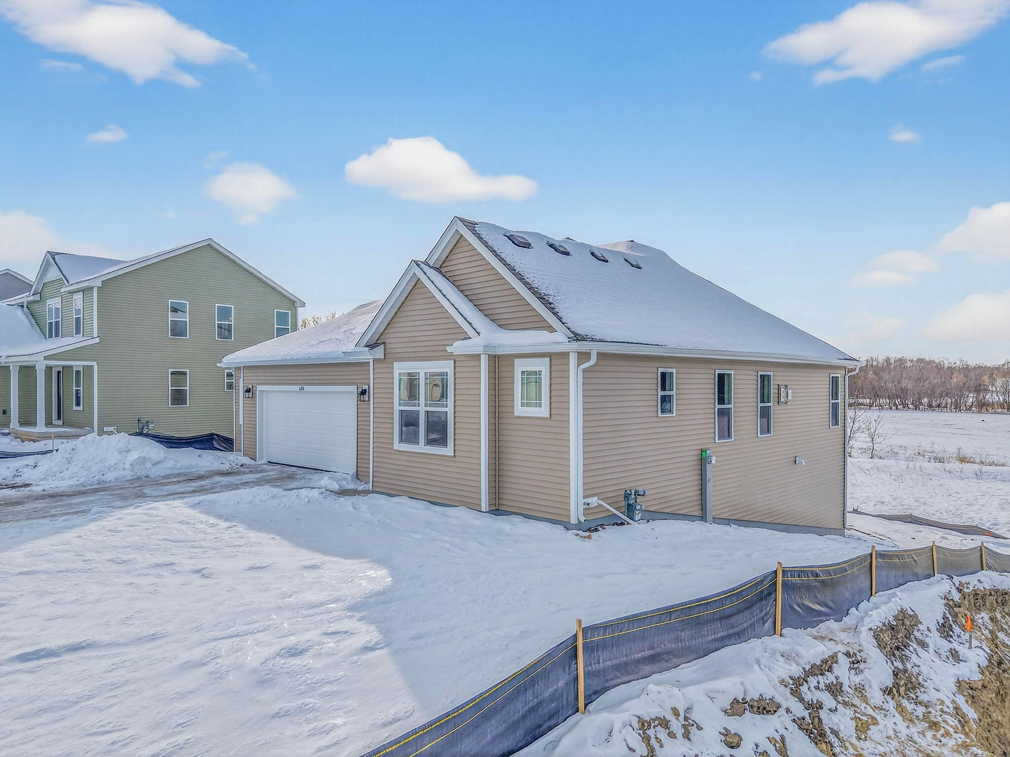 680 Stonefield Lane Whitewater, WI 53190 - Photo 2 of 28 Exterior front