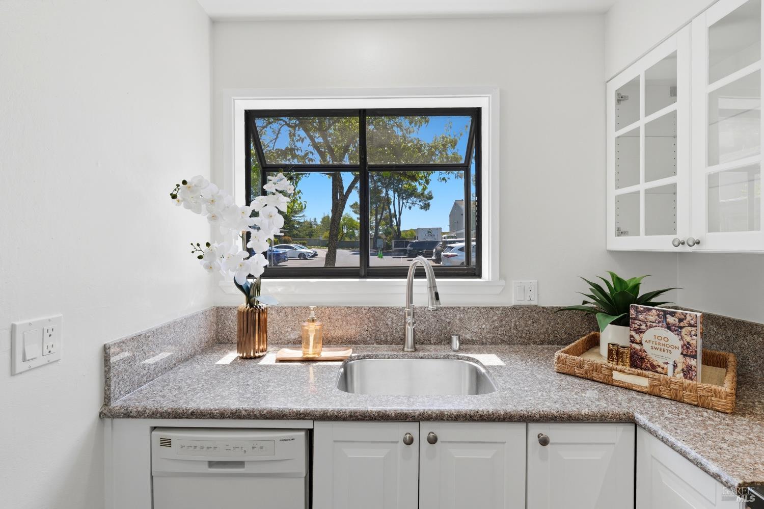 900 Southampton Road, Unit 29 Benicia, CA 94510 - Photo 10 of 54