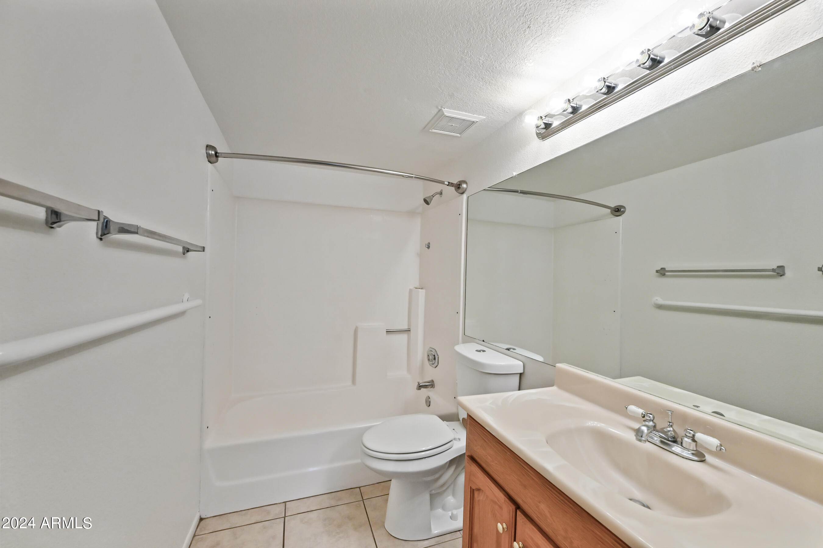 4730 West Northern Avenue, Unit 1114 Glendale, AZ 85301 - Photo 13 of 16 13-4730WNA1114-ocupix