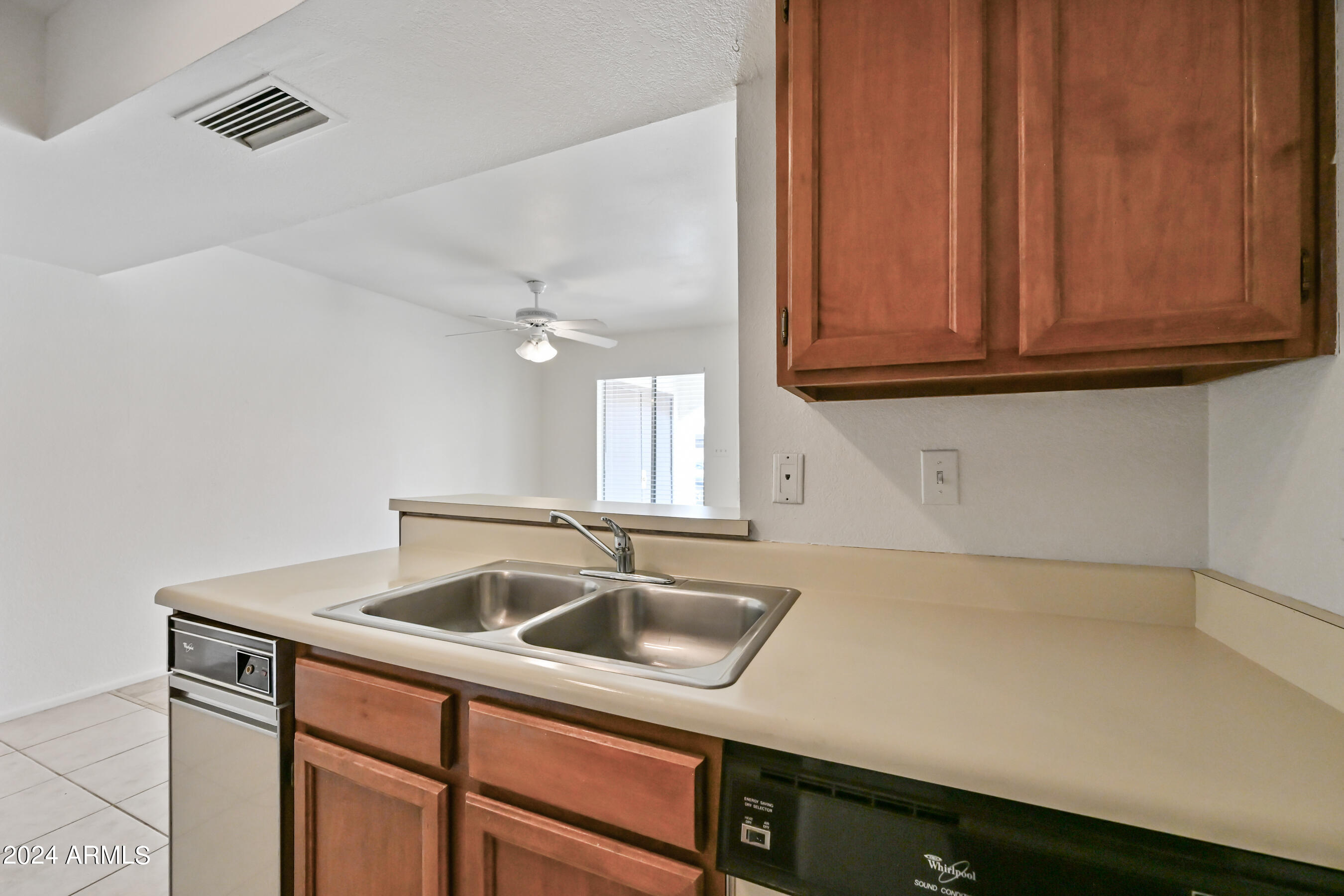 4730 West Northern Avenue, Unit 1114 Glendale, AZ 85301 - Photo 7 of 16 7-4730WNA1114-ocupix