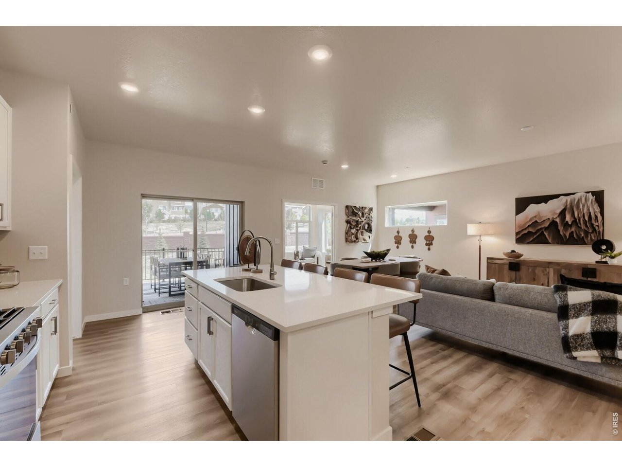 12910 Inca Street Westminster, CO 80234 - Photo 14 of 44