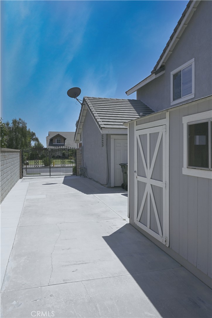 13548 Smokestone Street Rancho Cucamonga, CA 91739 - Photo 4 of 23