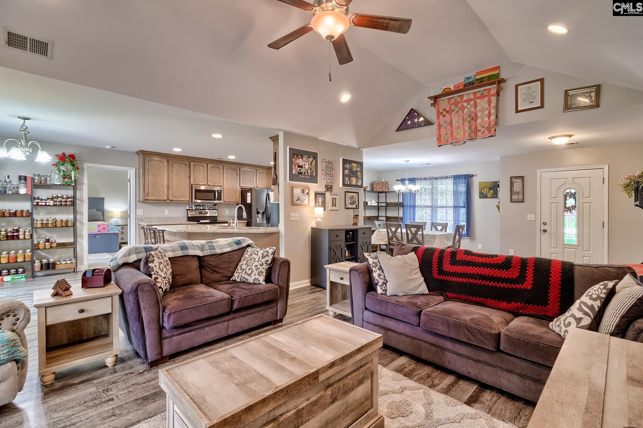 8 Foxfire Circle Wedgefield, SC 29168 - Photo 11 of 36
