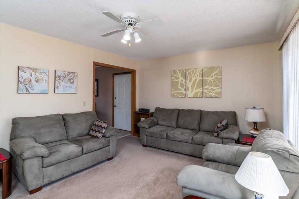 29 Stephanie Circle Springfield, MA 01129 - Photo 4 of 20