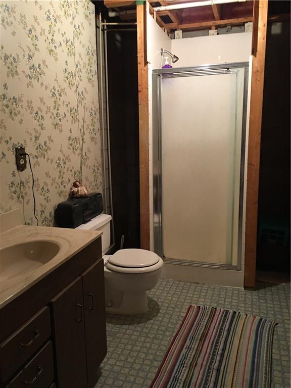 155 Woodcrest Road Butler, PA 16002 - Photo 14 of 24 Lower level full bath
