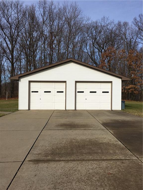 155 Woodcrest Road Butler, PA 16002 - Photo 4 of 24 Exterior Garage